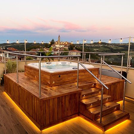 La Piazzetta Degli Artisti - Boutique B&B Bossolasco Exteriör bild