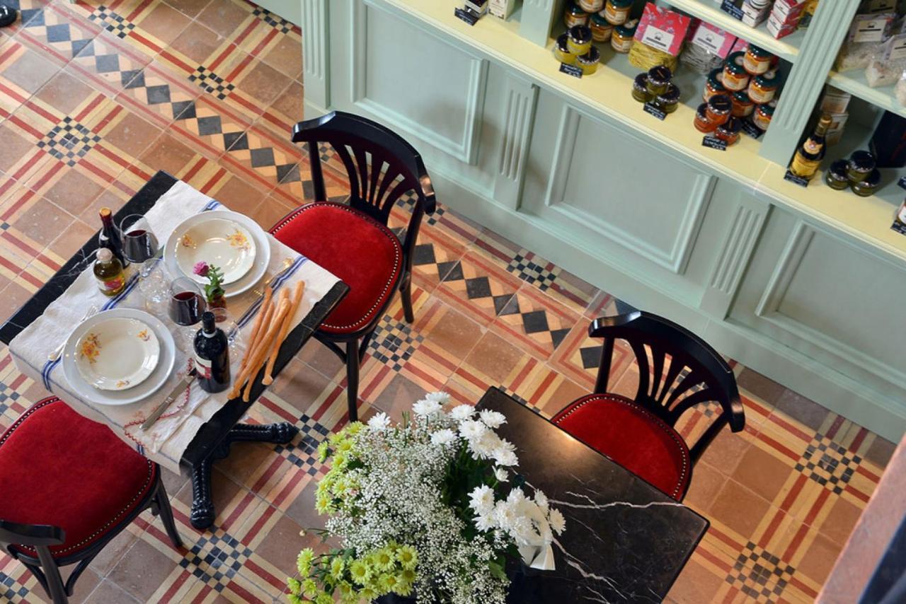 La Piazzetta Degli Artisti - Boutique B&B Bossolasco Exteriör bild